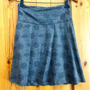 Toad&Co geometric print skirt